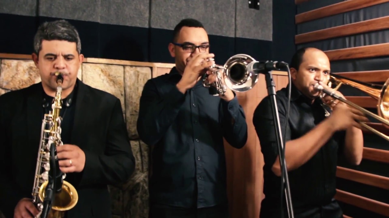 Deus é bom - (You are Good) -  Big Band - (Amazing Grace) - Gospel