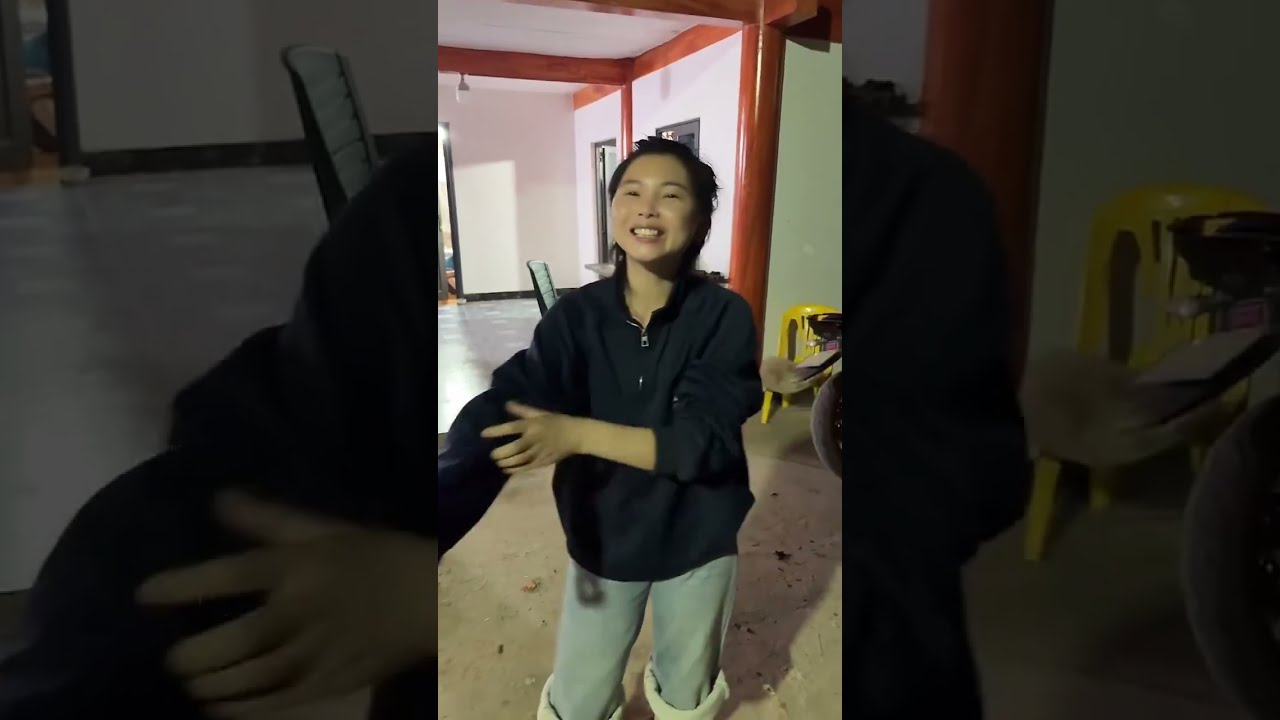 （1750）小潘和越南媳妇小秋 越南小叔家翻新屋顶