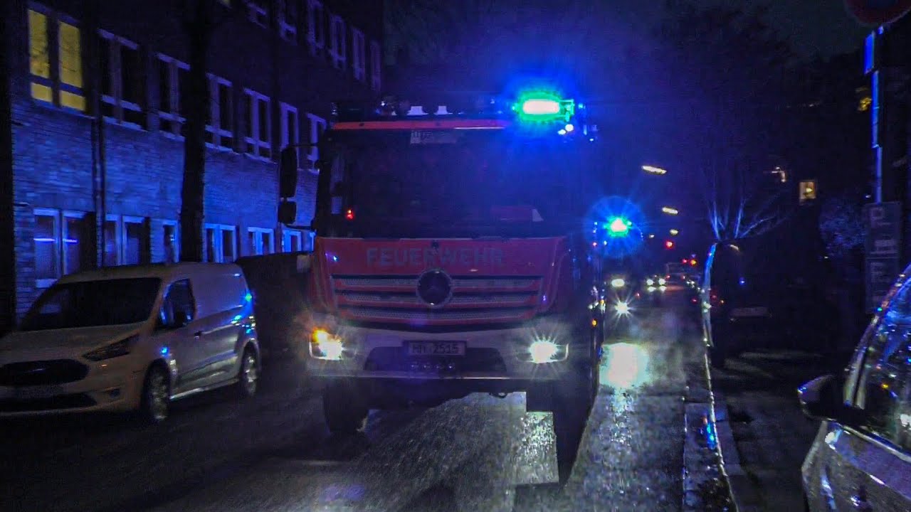 [Neue HLF Generation] Einsatzfahrt von 3.verschiedenen Generationen der HLF der Feuerwehr Hamburg.