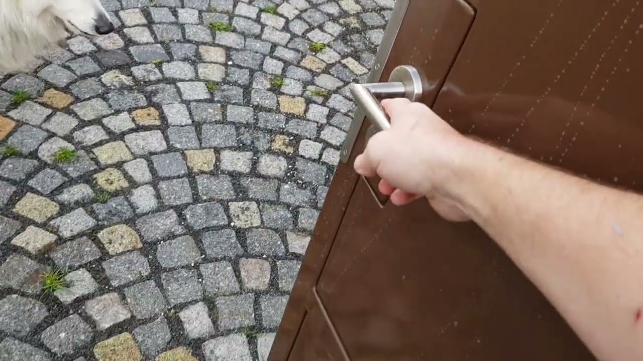 Skládací brána křídlová. Otevírání ven. Pohon RotaMatic 2 Hormann