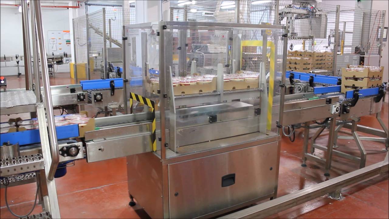 Tray Stacker for dairy products