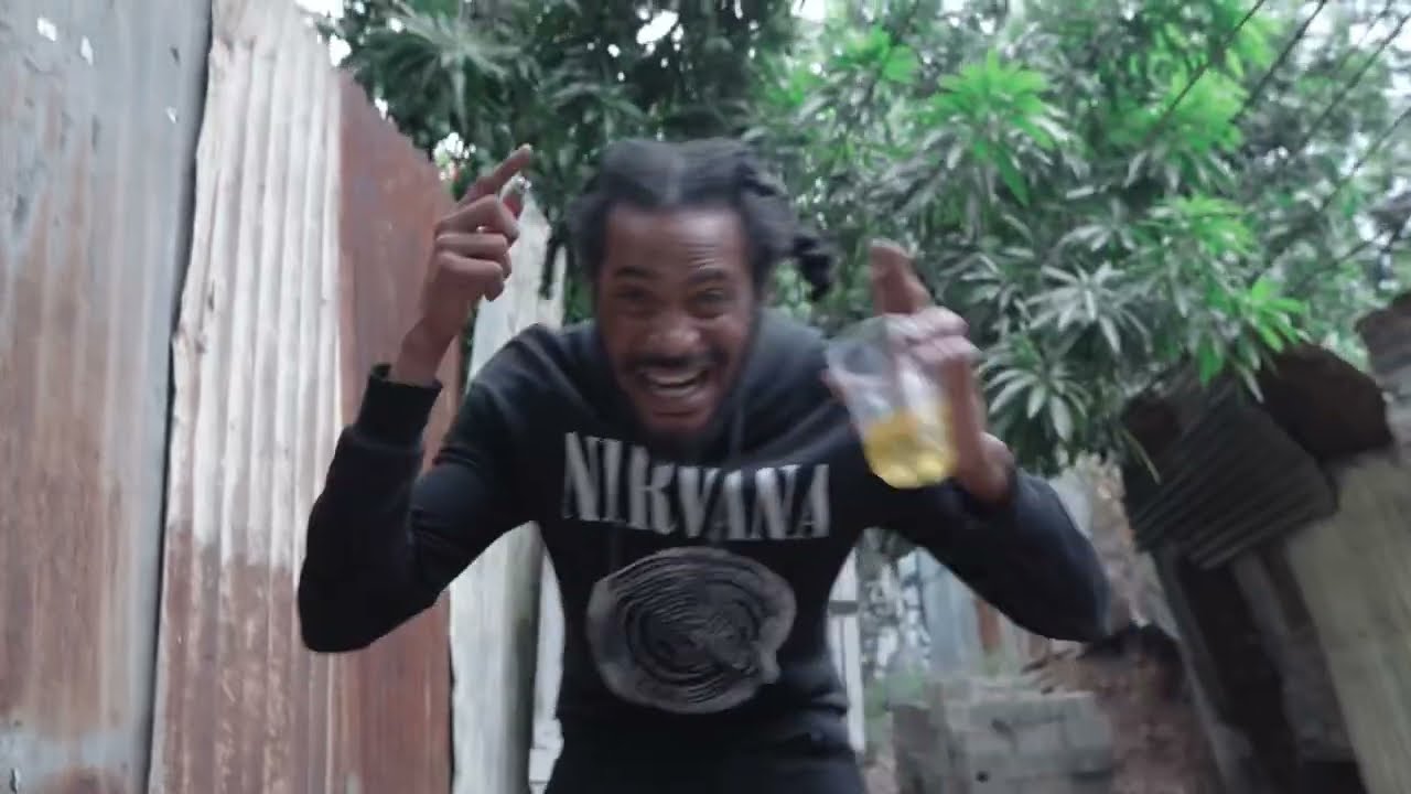 Cokes - Pull Up feat GadEast (Official Music Video)