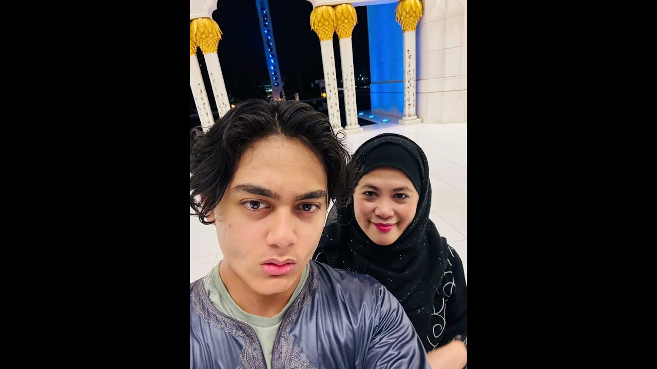 Photos in Grand Mosque