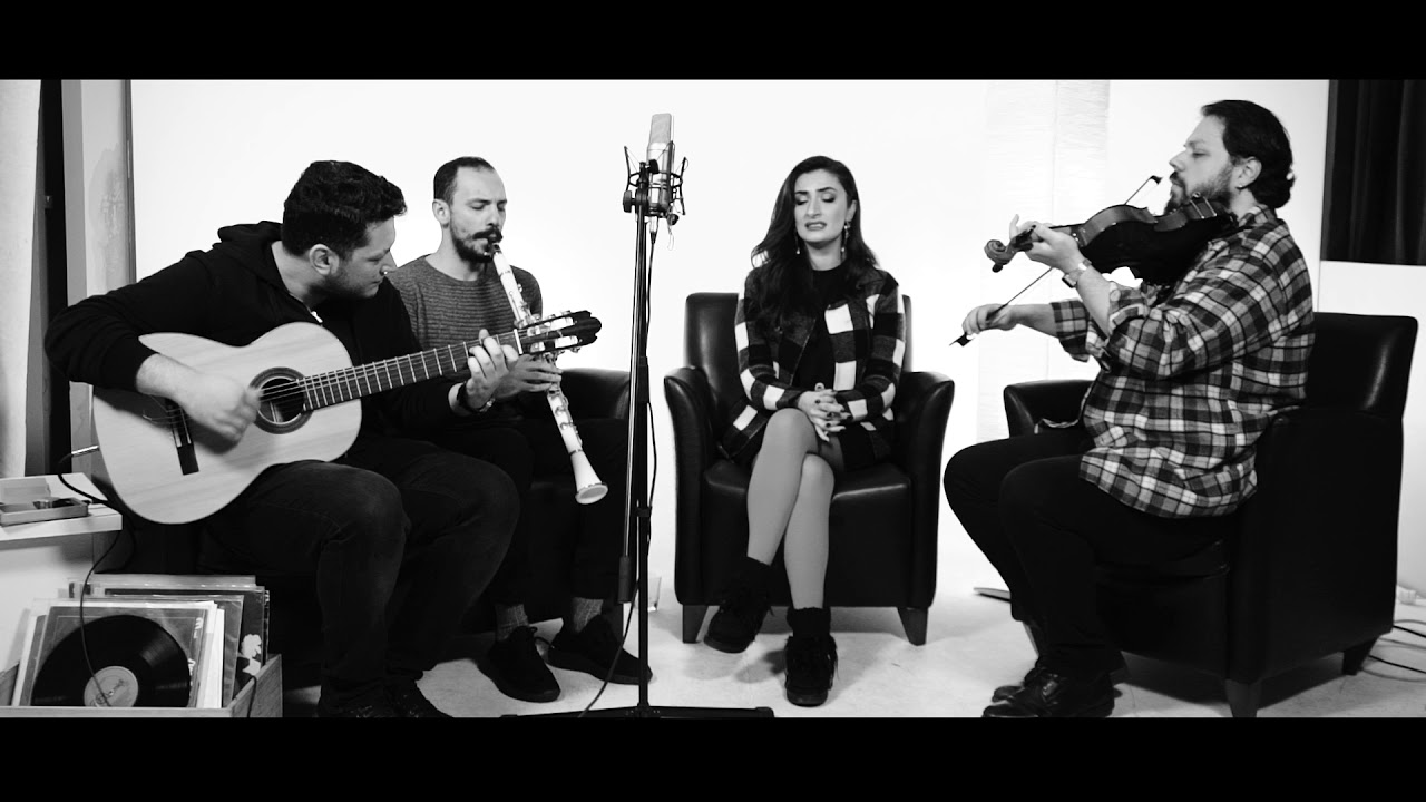 Saki  & Yaprak Sayar - Pencereden Kuş Uçtu (Akustik)