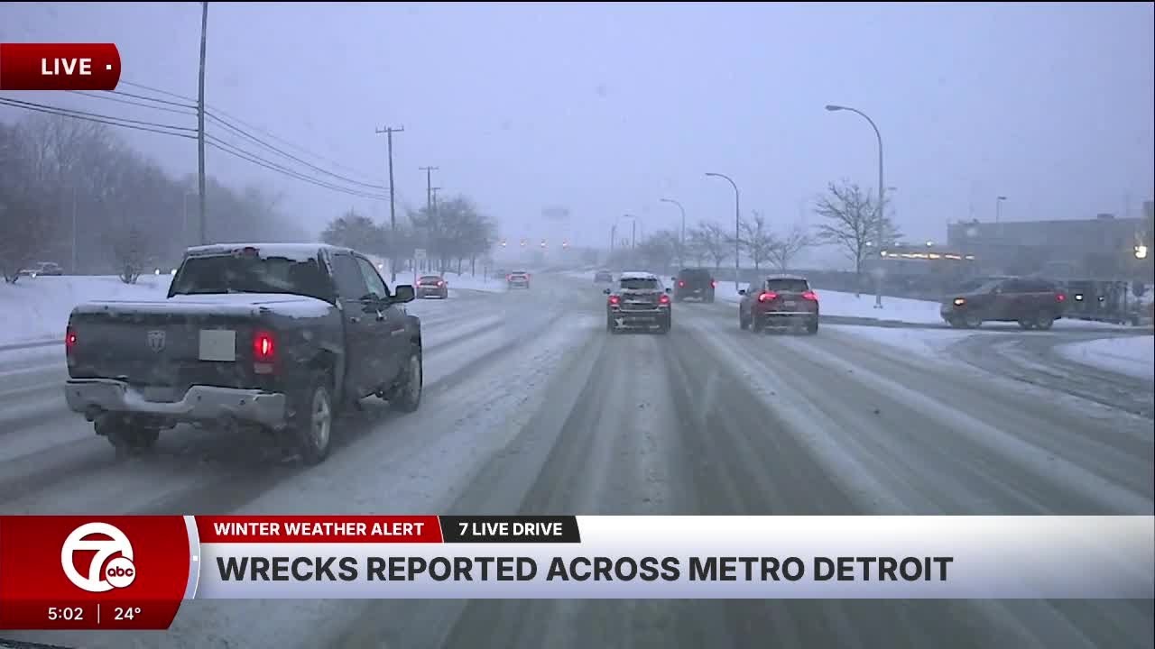 Wrecks reported across Metro Detroit as snow falls