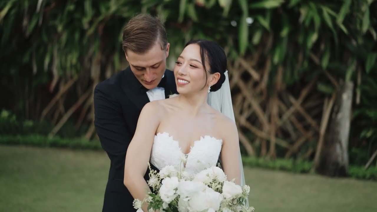 Romantic Cliffside Wedding | Cynthia & Alex at The Ungasan Clifftop Resort, Bali