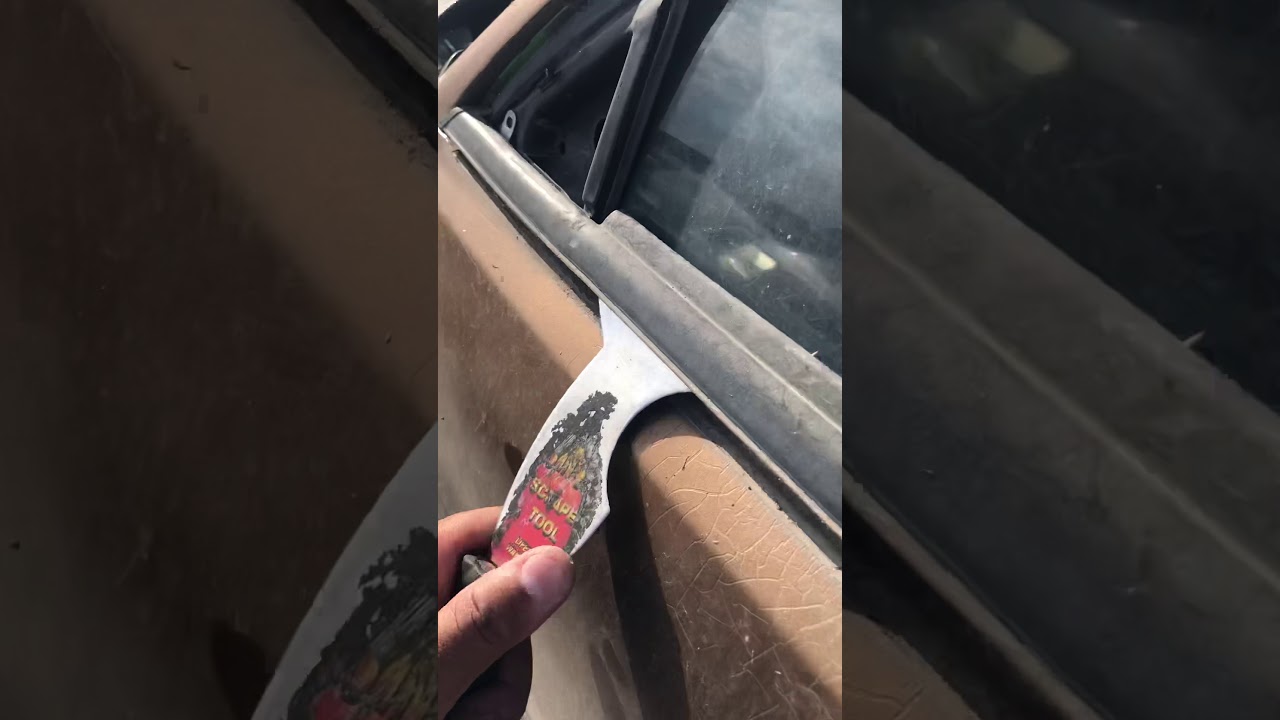 EF Belt trim molding removal