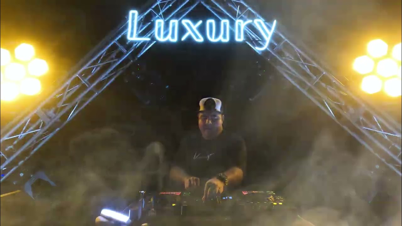 CHINO CARABAJAL LIVE AT REMEMBER By LUXURY OUTDOOR - FEBRERO 2026 - [ House & Latin Tech Dj Mix]
