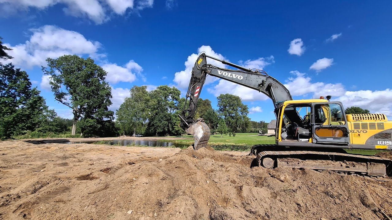 Volvo EC210 Pond Digging | Earthmoving Project