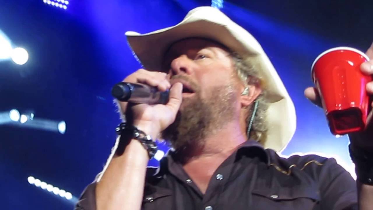 Toby Keith 'Blue Moon'   Austin TX  2016