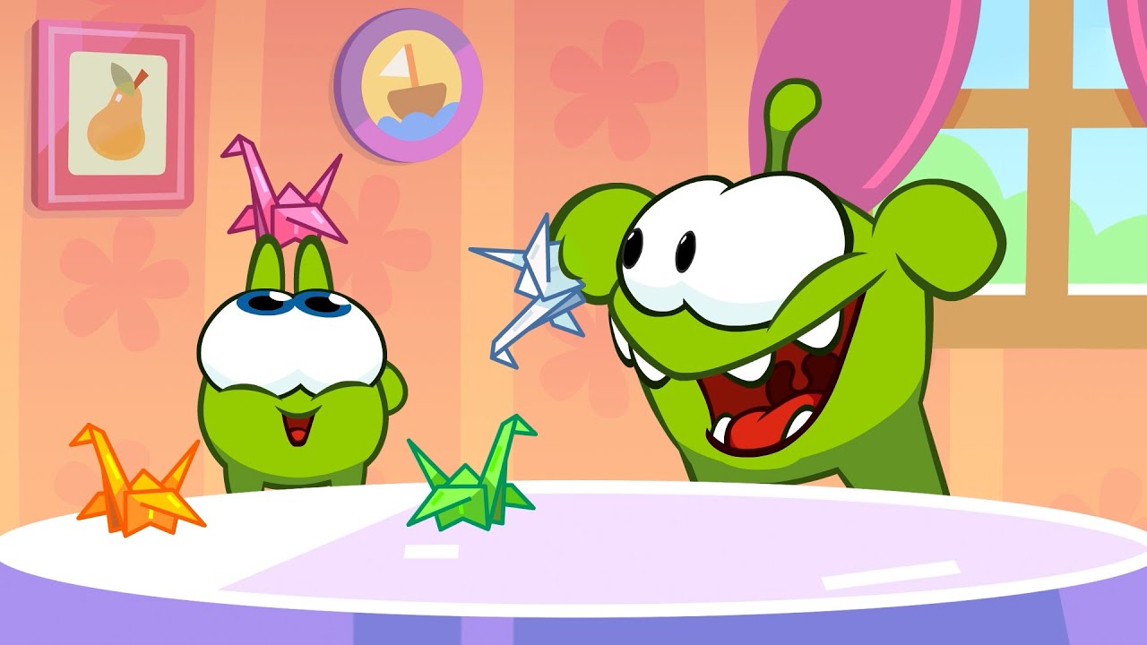 Origami Whammy | 🐙 Om Nom Stories - Cut The Rope 🐙 | Preschool Learning | Moonbug Tiny TV