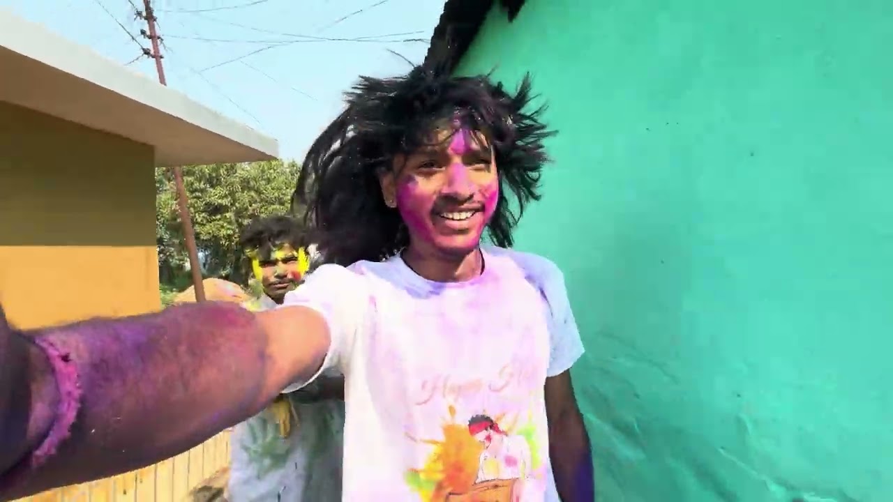 गांव की होली 💓full enjoy  #holi #viral #mountainswiev #trending #dailyvideo #uttrakandi #kumaoni 