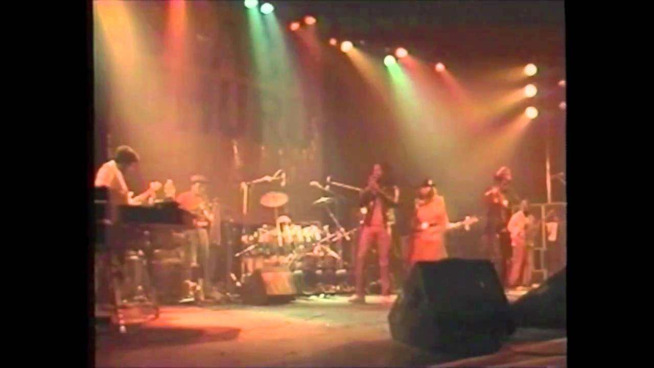 Black Uhuru - Part 3 - Tear It Up - 1981