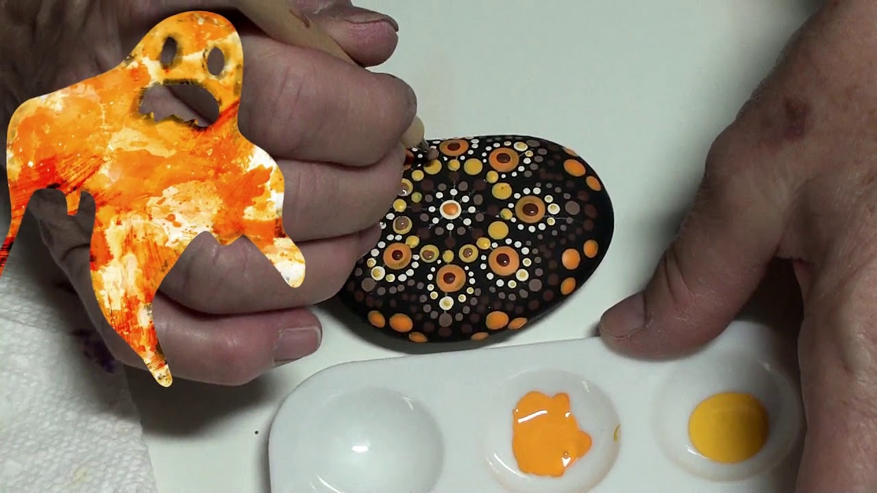 Dot Painting Orange Rock, Halloween Special