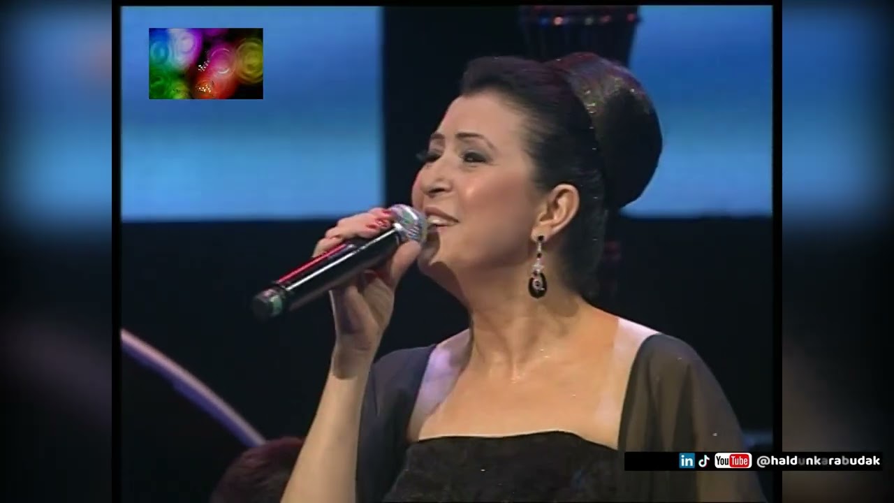 MELİHAT GÜLSES  