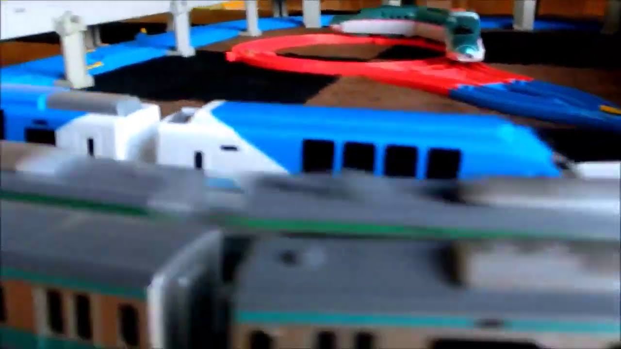 プラレールアドバンス新発売!! NEW AS 07近鉄観光特急しまかぜ初走行!! feat.E233湘南色&埼京線 並走複々線高架レイアウト☆ 131131