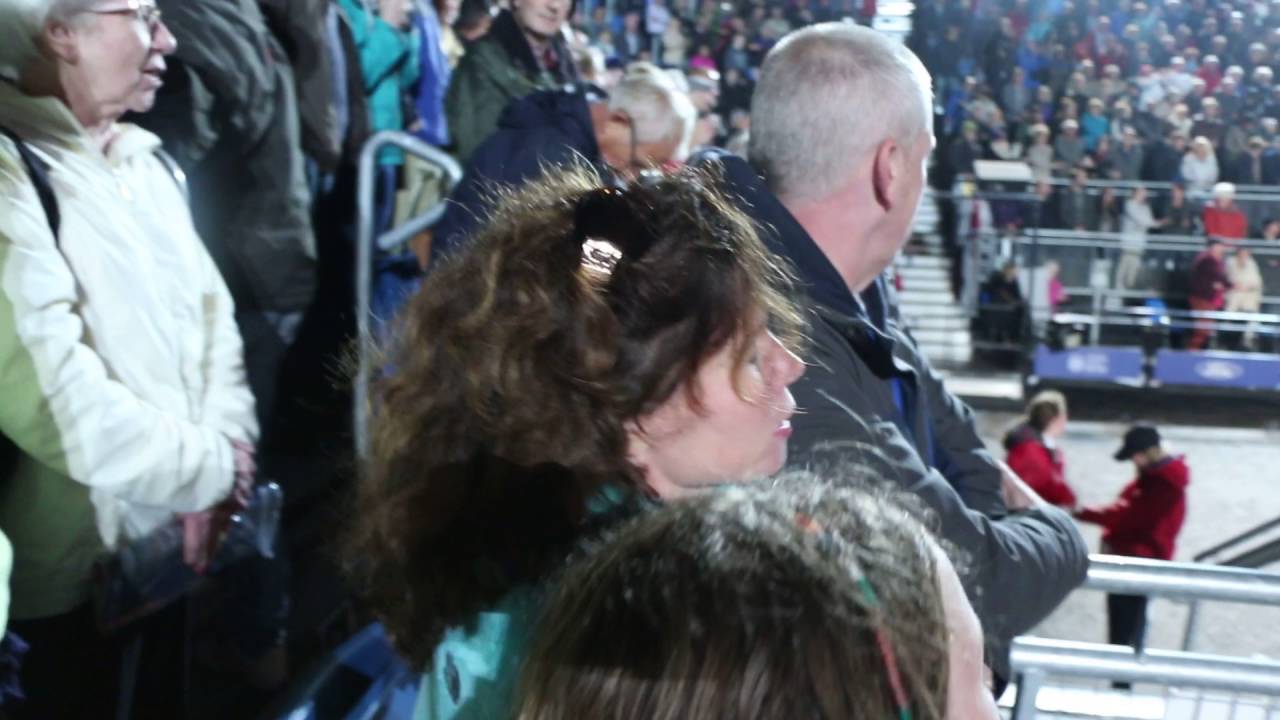 2016 Edinburgh Royal Military Tattoo  Auld Lang Syne
