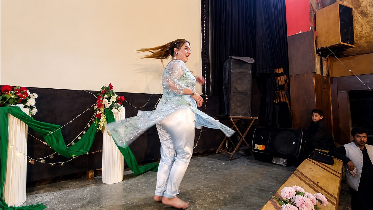 Neelam Gul New Bangra Stage Dance In 2023 Show