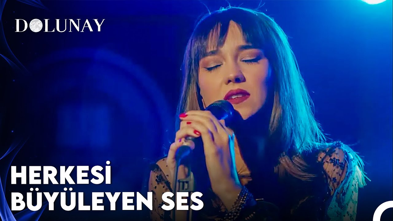 Sesinde Aşk Var Bir Ben Biliyorum - Dolunay