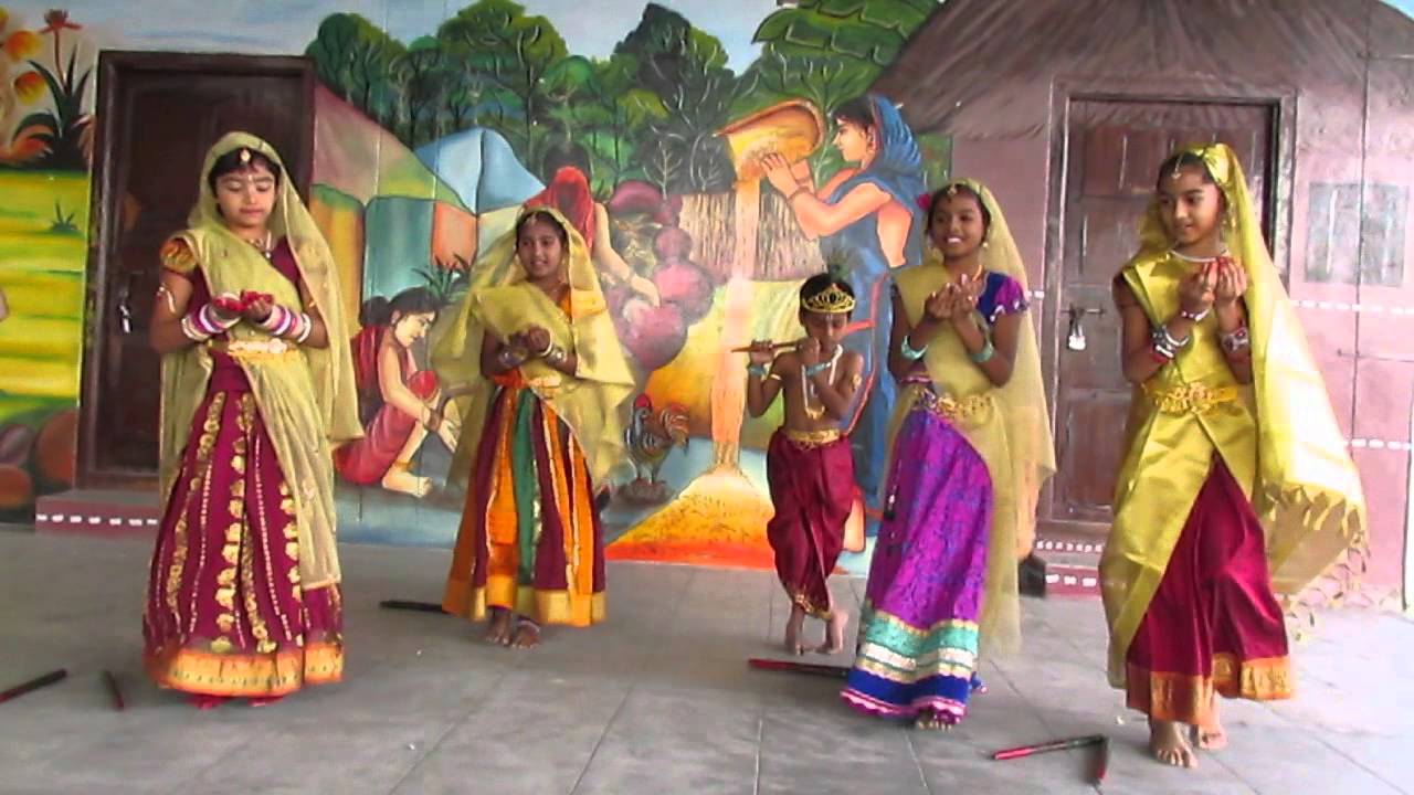 SRIKRISHNA SONG DANCE BY NEWS SCHOOL, NALGONDA