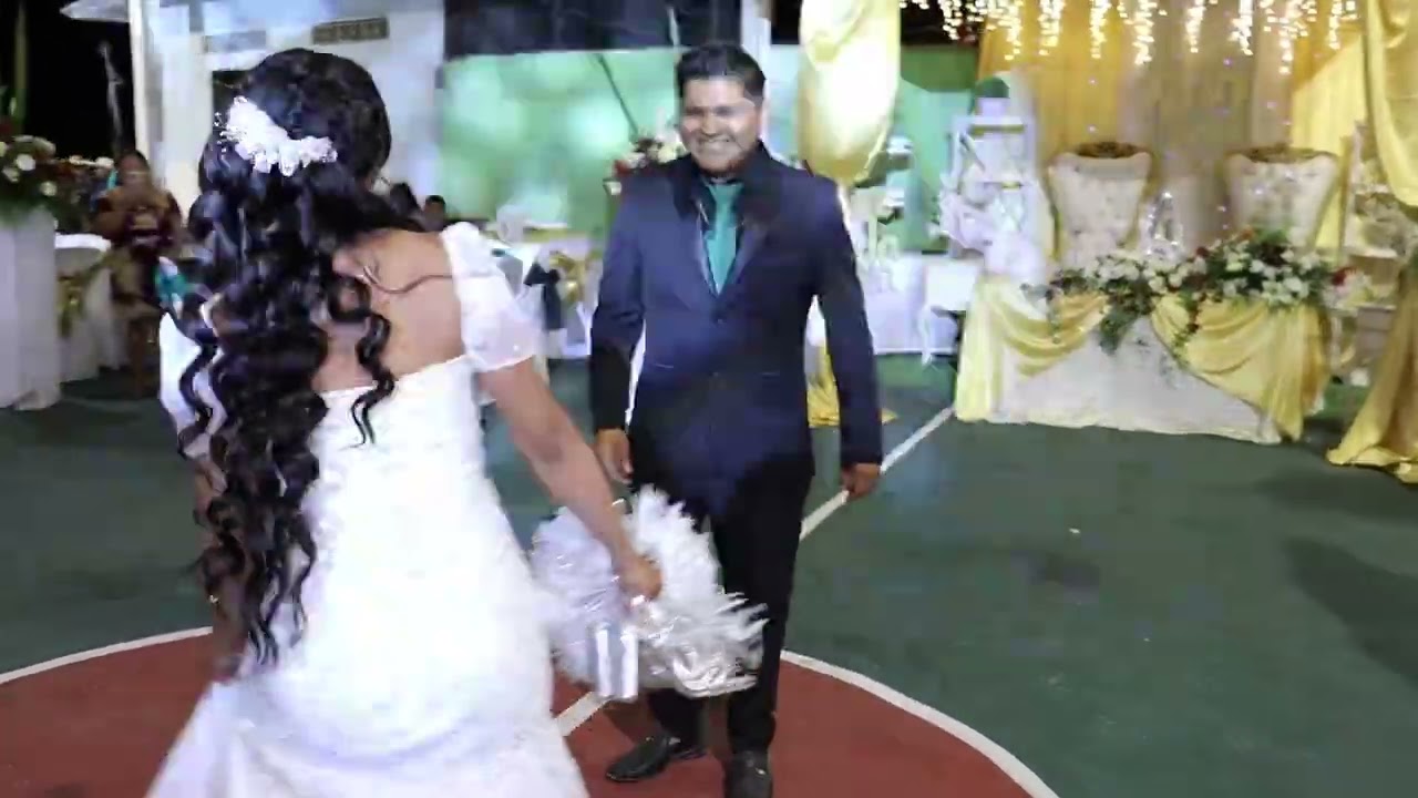 🎥💍 Una Noche, Dos Corazones y Una Gran Fiesta