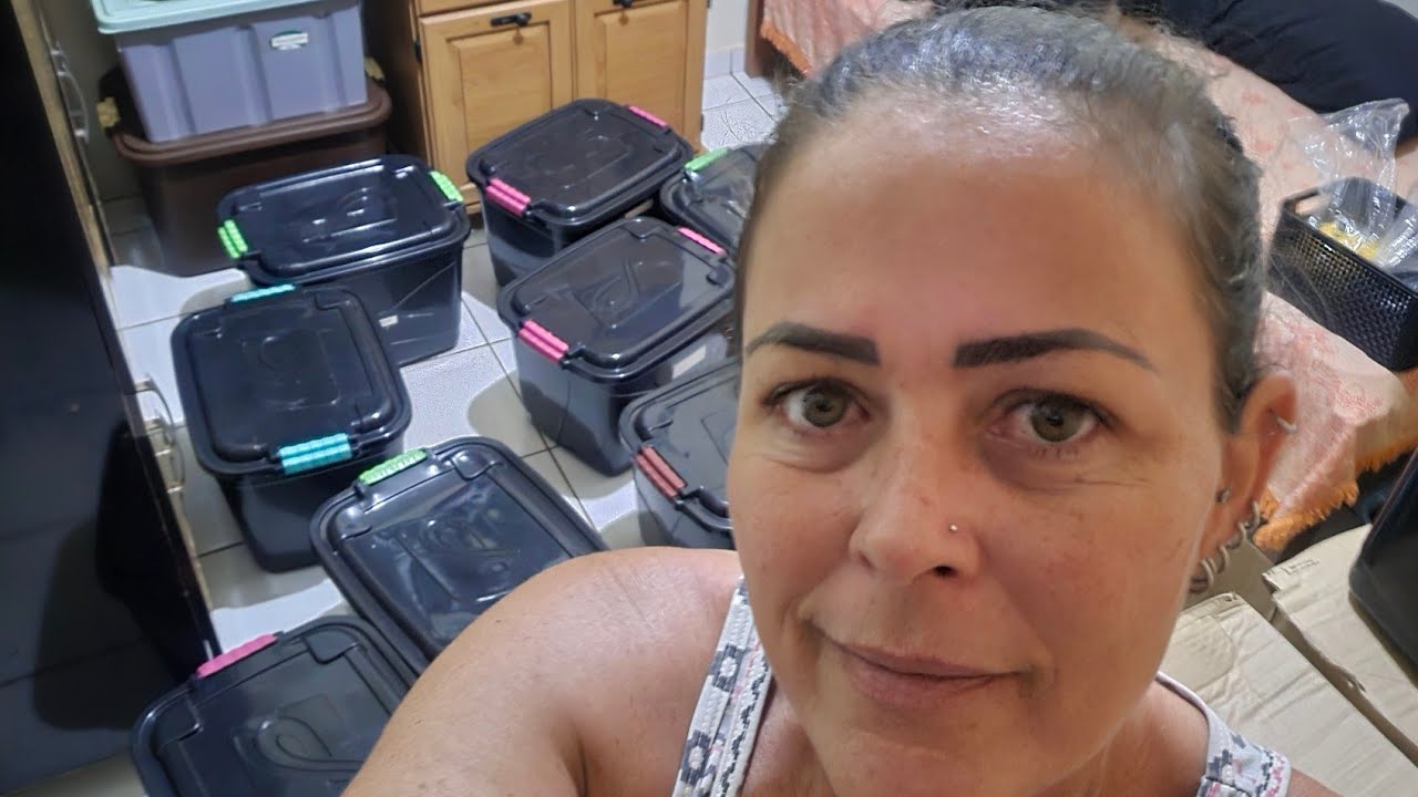 💥A LOUCA DAS FLORES...TAMBÉM É LOUCA POR BARBANTES 😁