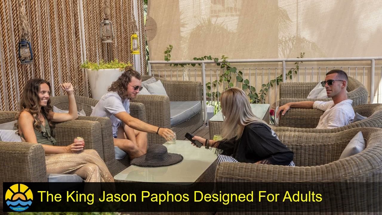 Adult Getaway: Discover The King Jason Hotel in Paphos | #Paphos #Hotel #Holiday