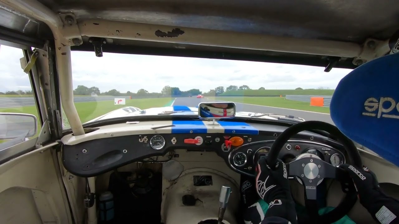 Snetterton race with voice over - Jack Rawles - Austin Healey 3000