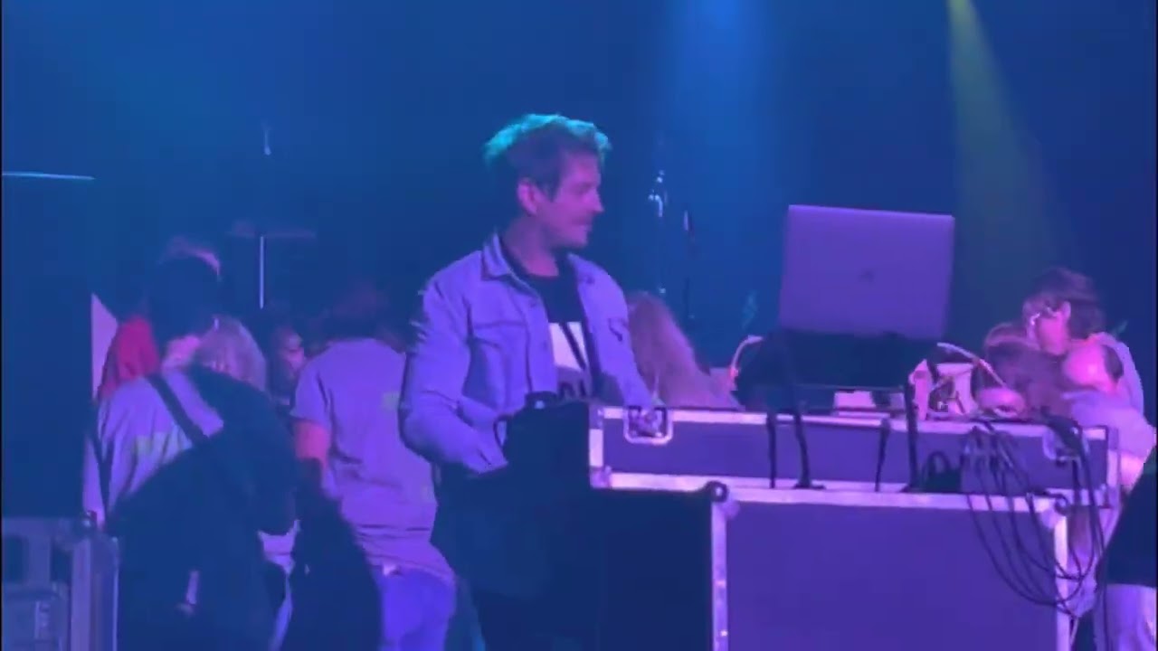 Ga met Uncle Benz het podium op van Arendonk Zingt & Swingt en krijg mogelijk evenveel kippenvel🐓!?