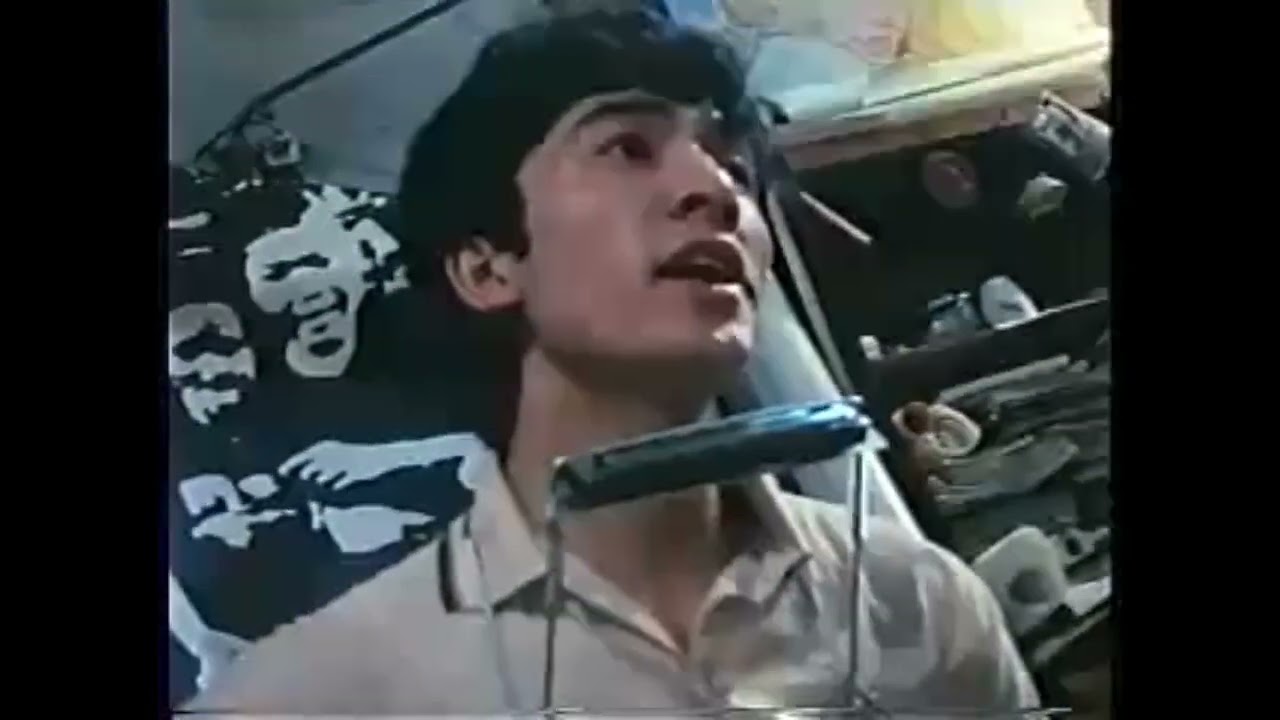 友川かずき「暇人の唄」 1971年NHKドラマさすらいより。デビュー前のドラマ出演、演奏。