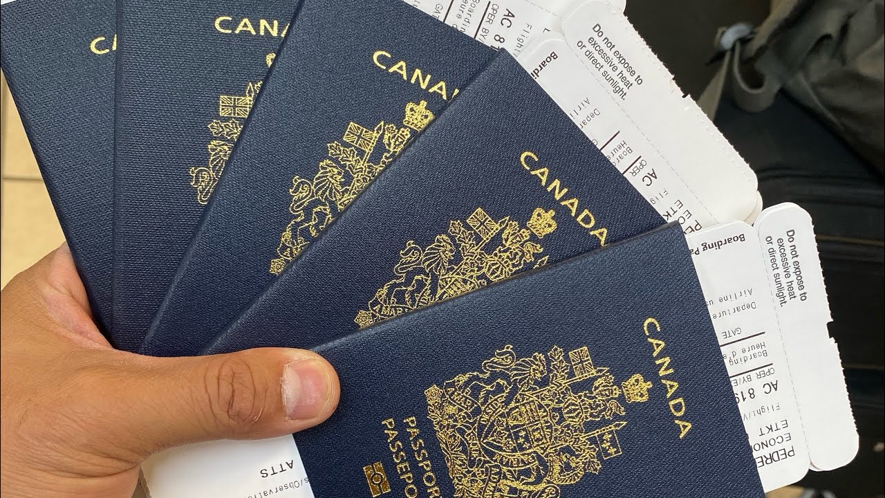 Scanning Our Canadian Passports and Customs Declaration in Vancouver Airport