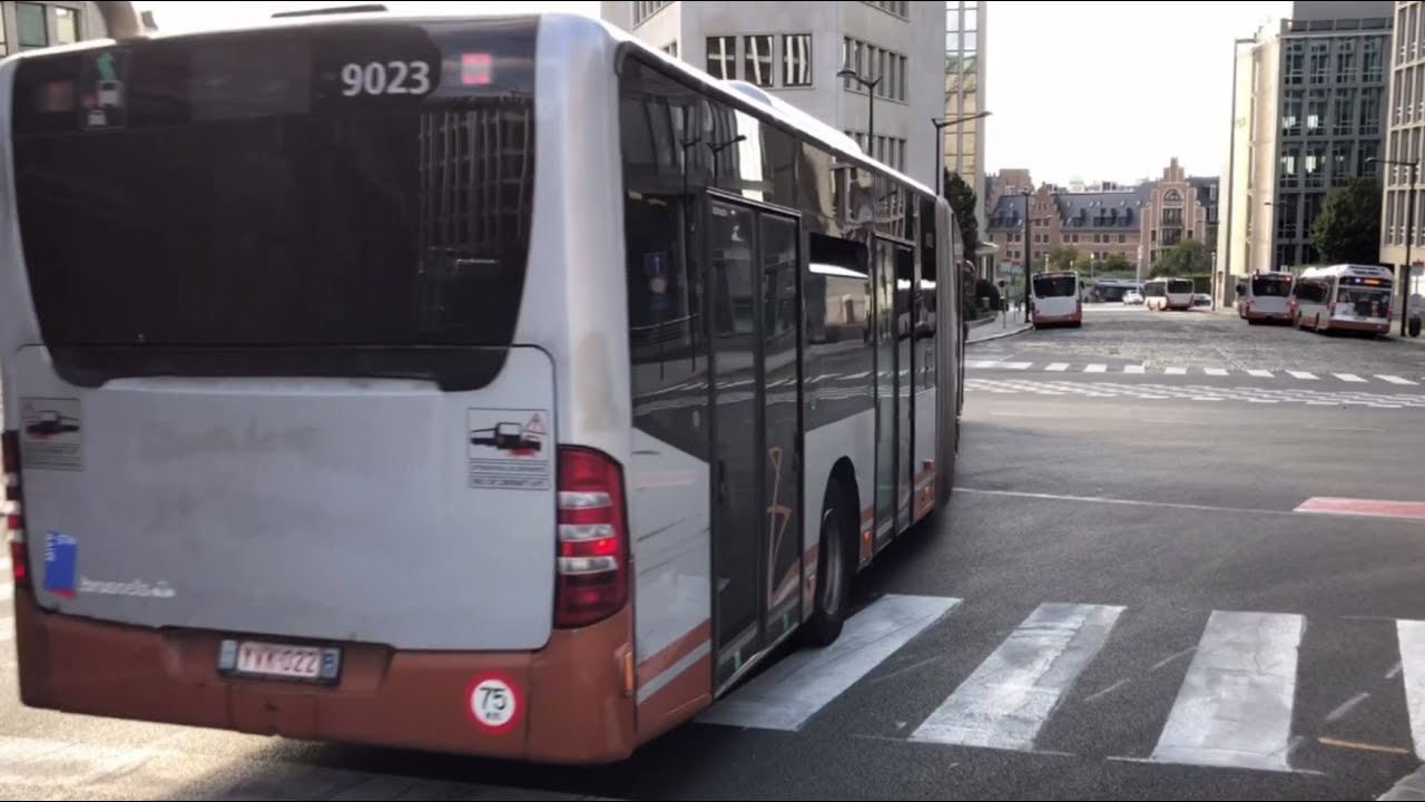 STIB/MIVB  - Nos bus dans le centre de Bruxelles / Onze bussen in het centrum van Brussel.