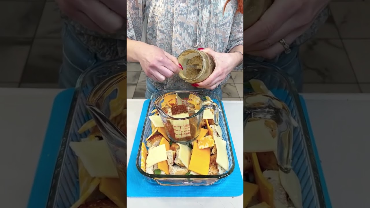 Easy & Delicious Snack 🥯🧀 - Make a Delicious Pull Apart Cheesy Appetizer With Bagles