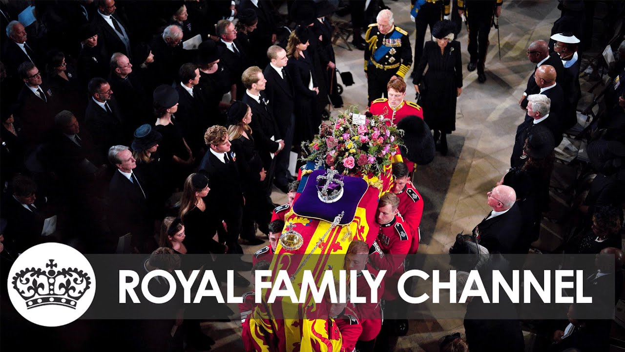 Queen Elizabeth II Laid to Rest at St George&rsquo;s Chapel
