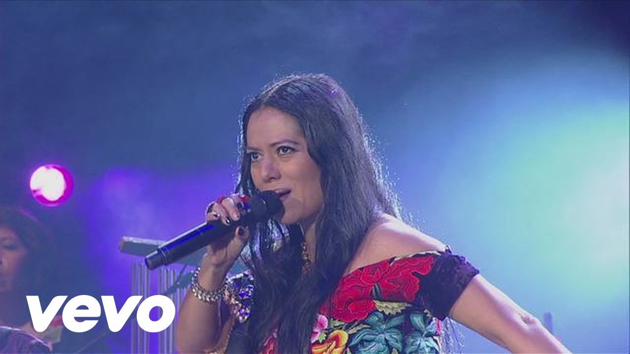 Lila Downs - Pecadora (En Vivo) ft. Illya Kuryaki & The Valderramas