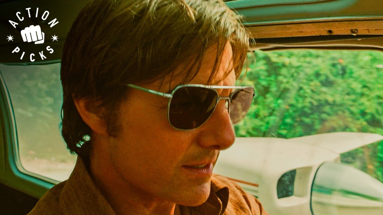 Barry Flies Drugs for the Medell&iacute;n Cartel | American Made