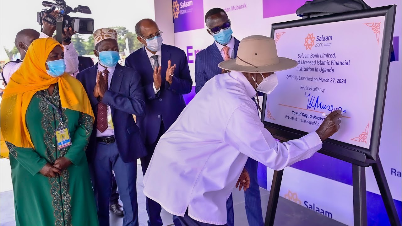 Museveni launches Salaam Bank, Uganda's first ever licensed Islamic Banking institution.