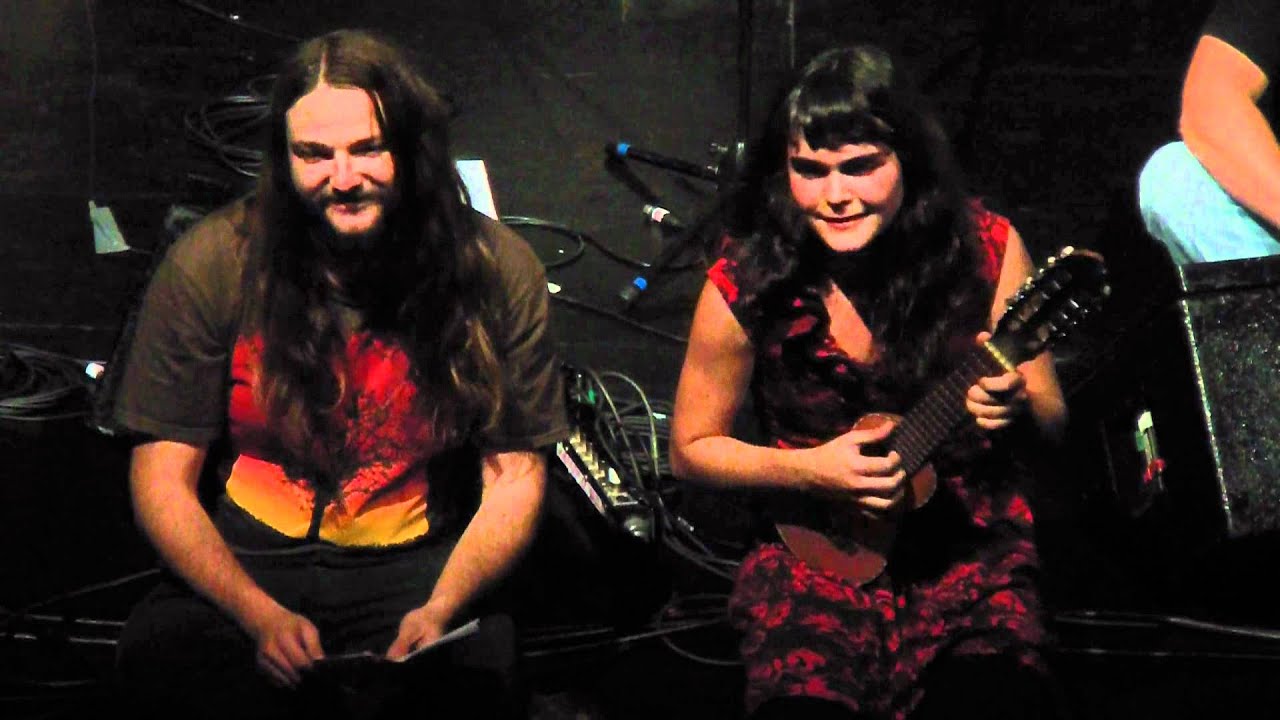 Camila Moreno + Nano Stern - Cuatro Heridas + Sabre Al Final (Teatro Oriente 28.11.2011)