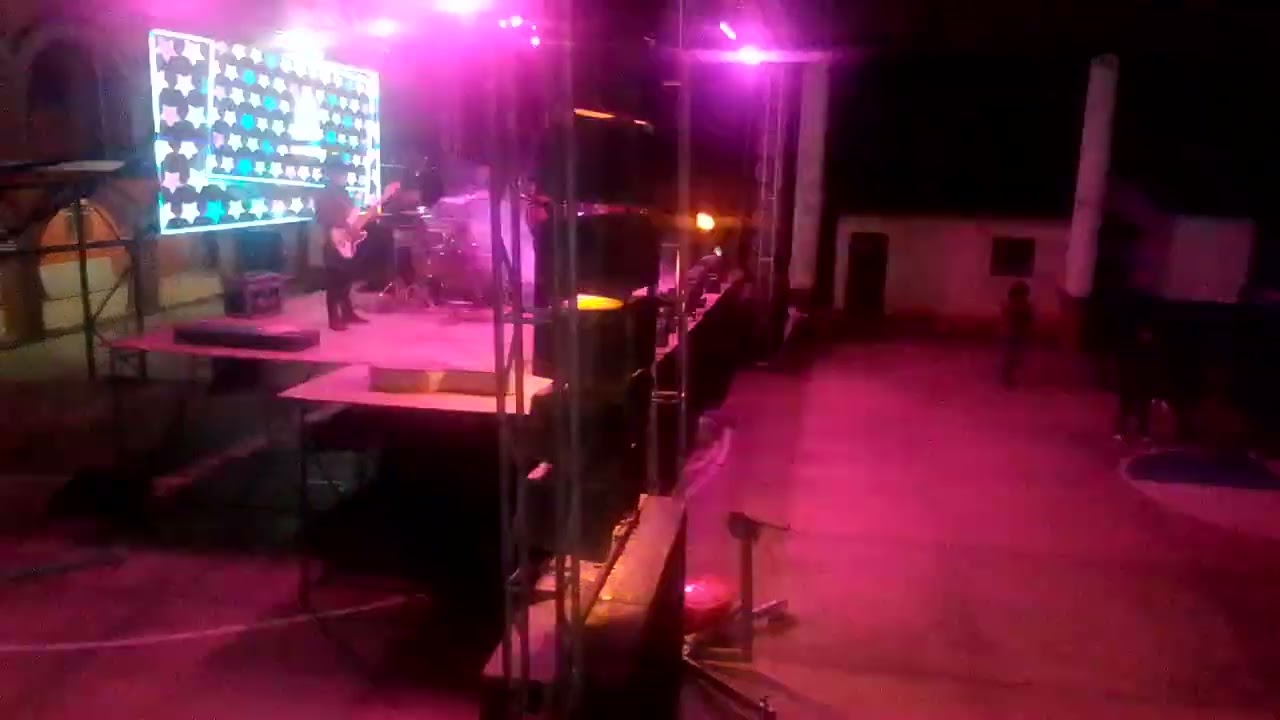 Baile 25 guapa go tribal 