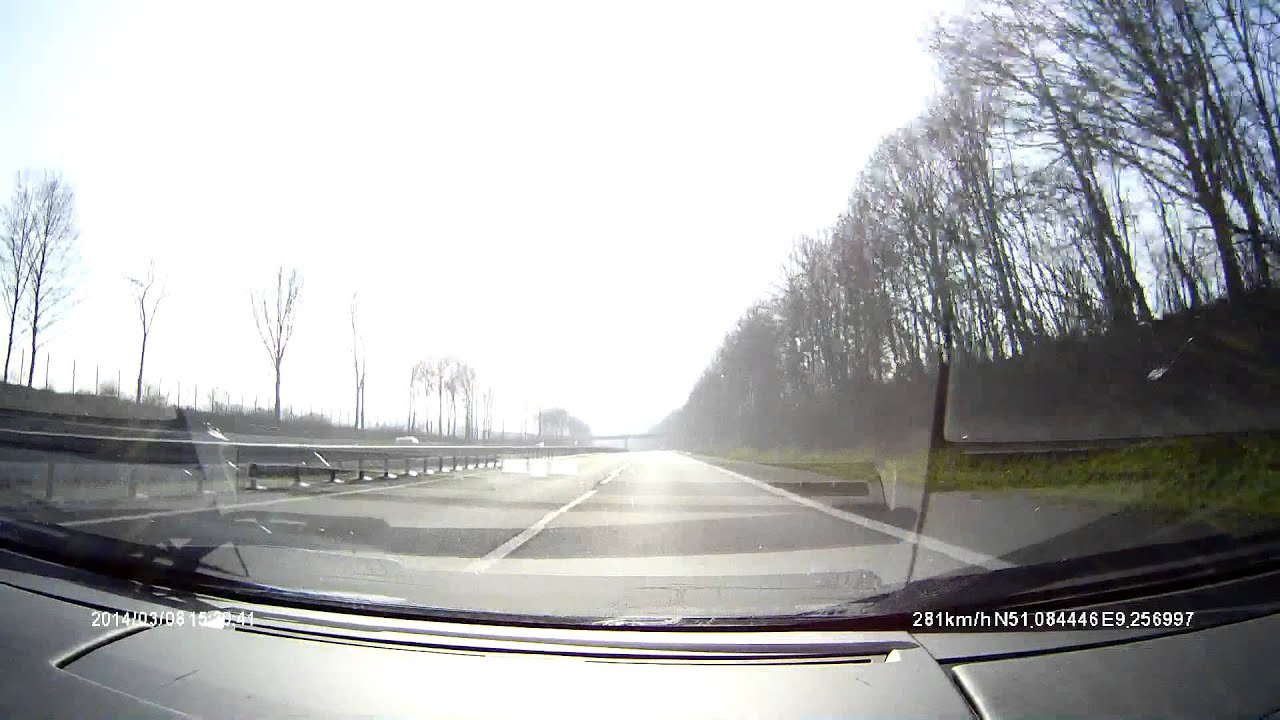 Lamborghini Aventador LP 700-4- / 360 km/h (225 mph) on German highway