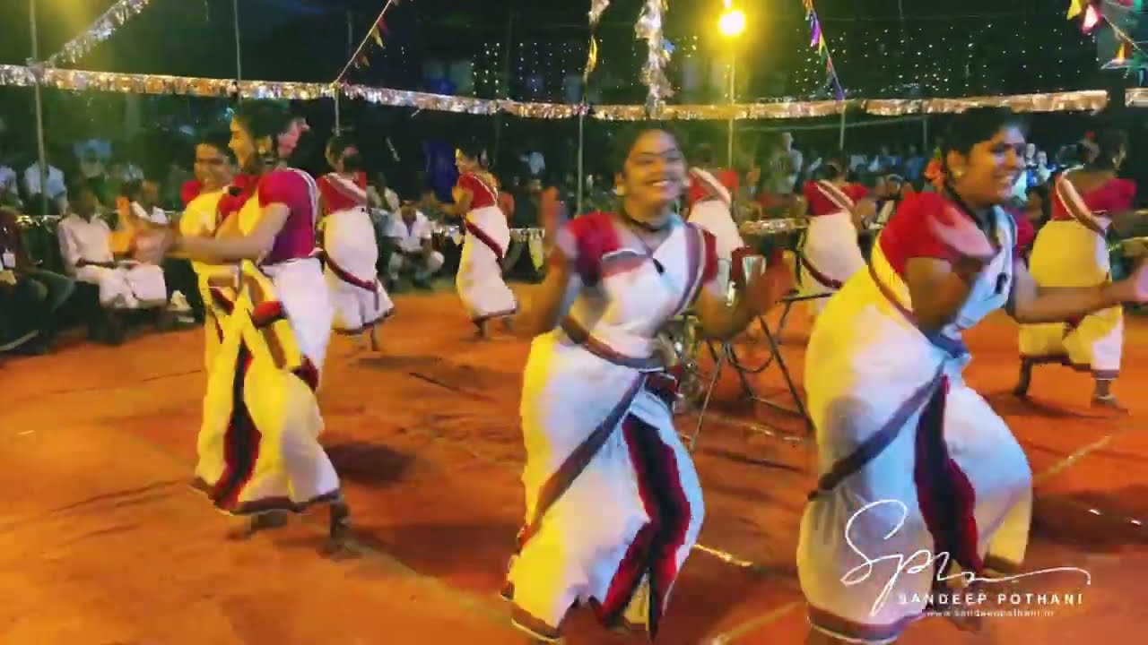ശിങ്കാരി ഡാൻസ് | shinkarimelam dance | athira nilavu vennoor | aattam kalasamithi | comedy uthsavam