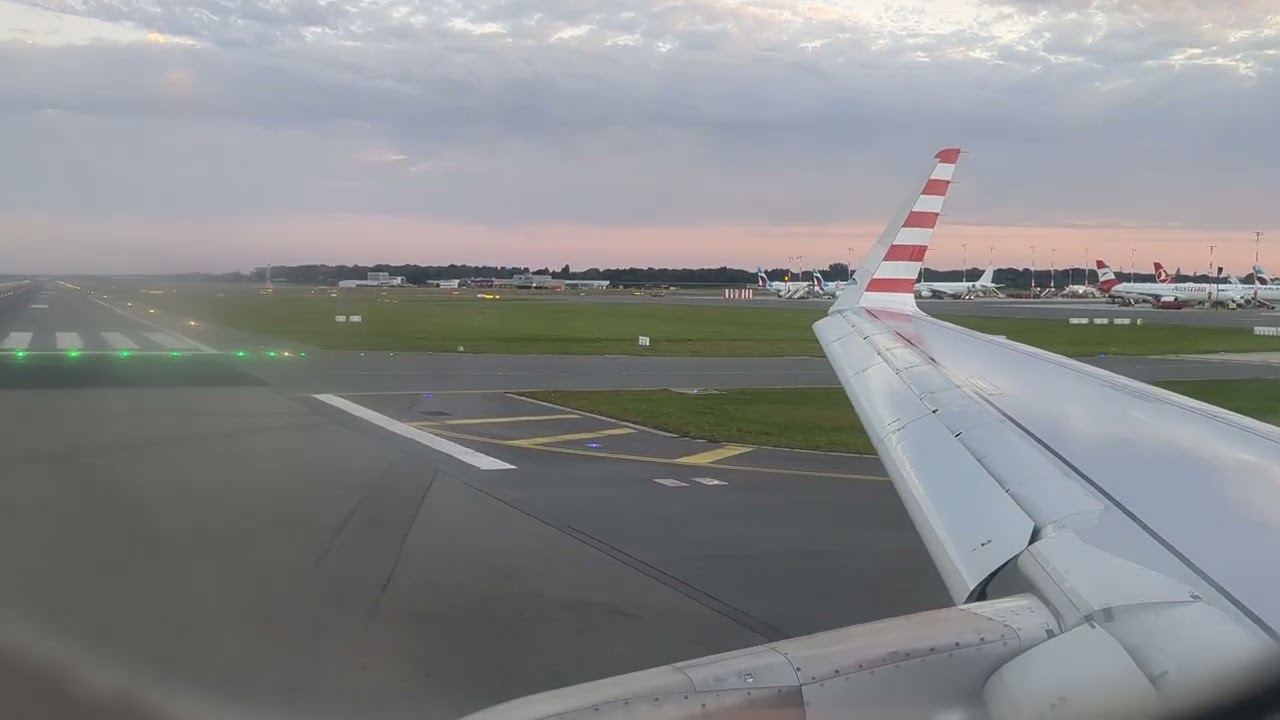 Condor A321 (D-ATCG) Takeoff RWY 33 in Hamburg