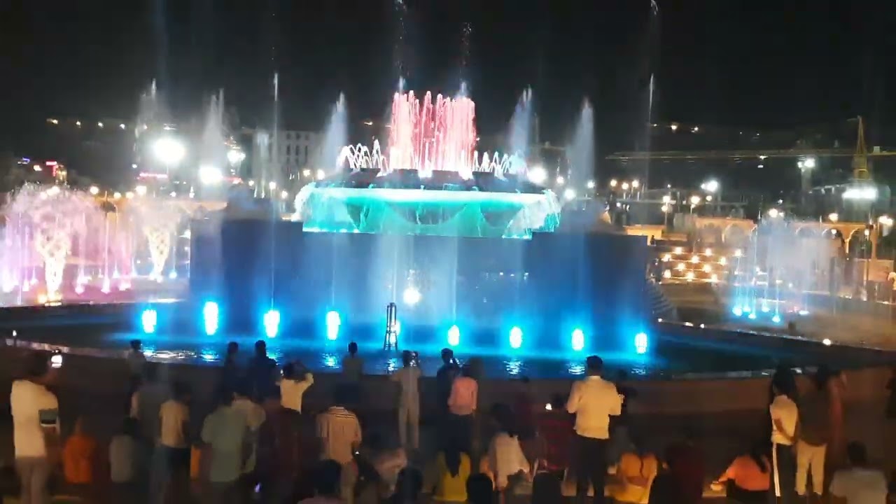 Light show #happy #fun #jaipur #cutebaby 