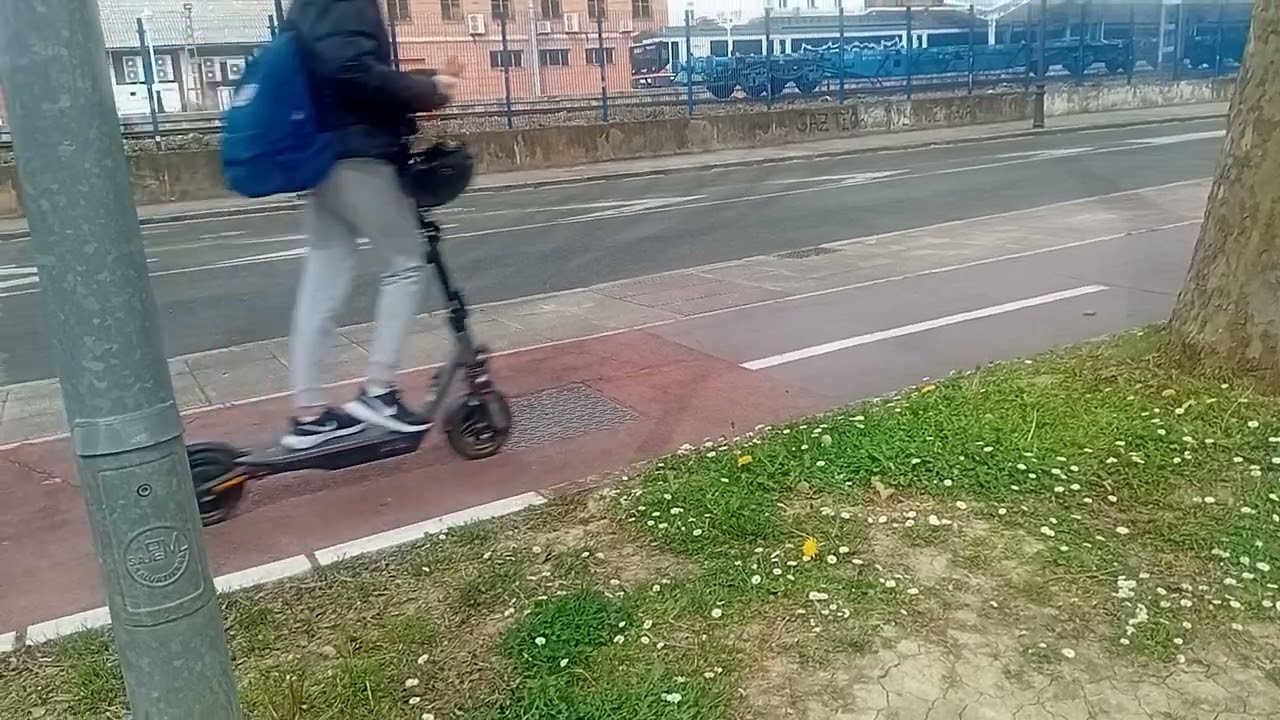 RENFE REGIONAL EXPRESS UT470 PROCEDENTE DE ZARAGOZA MIRANFLORES DESTINO MIRANDA DE EBRO 