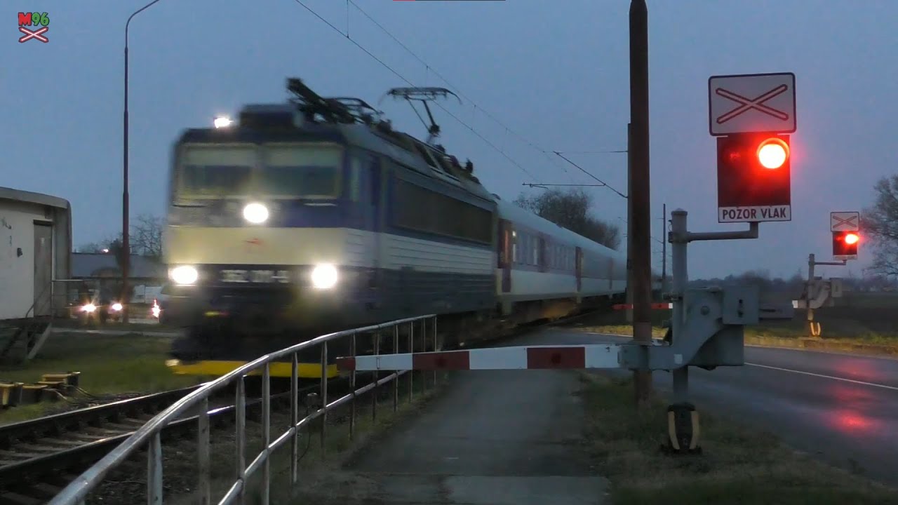 Železničné priecestie Šurany zastávka [SP0726] - 7.4.2023 / Žel. přejezd / Slovak railroad crossing