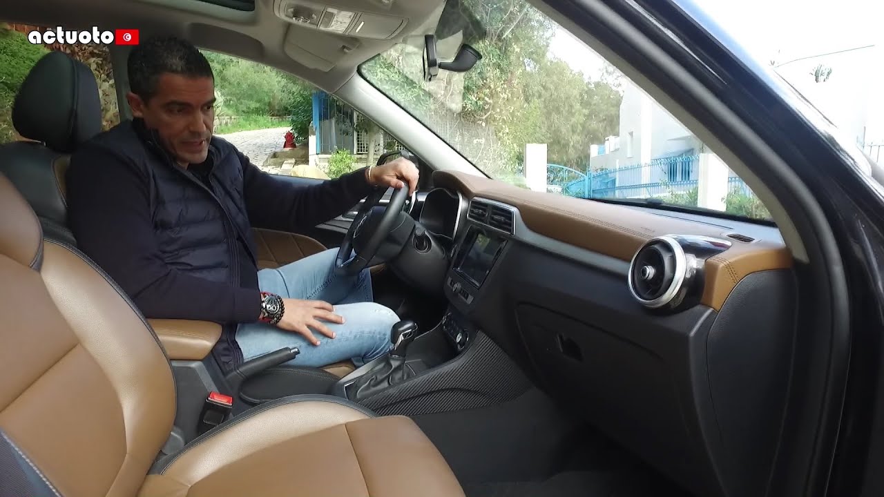 Actuoto: MG ZS, London Noria. Intérieur (2/3) موريس قاراج زاد اس