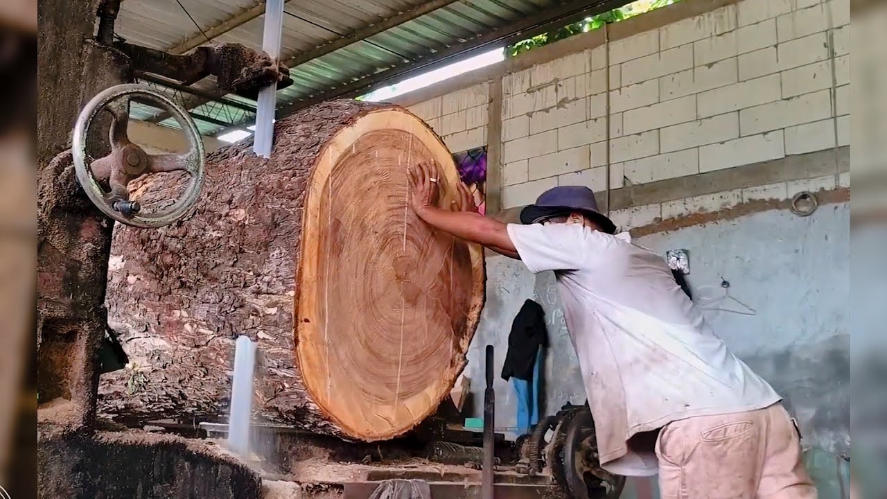 Cutting Open a Huge Exotic Log