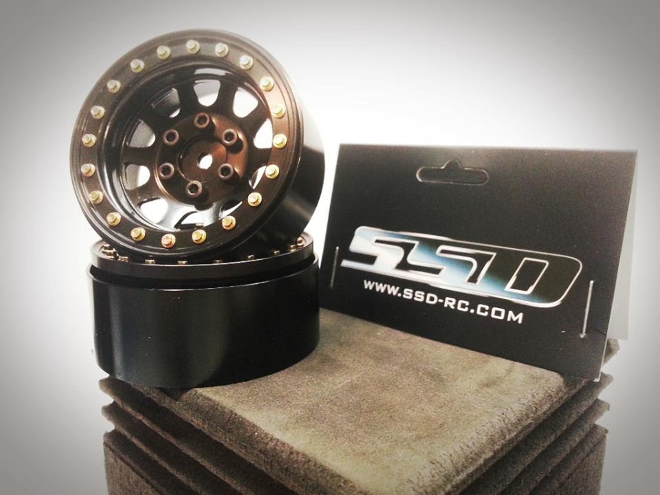 Axial SCX10 Deadbolt - Beadlocks - $50 Budget Build - Week 4