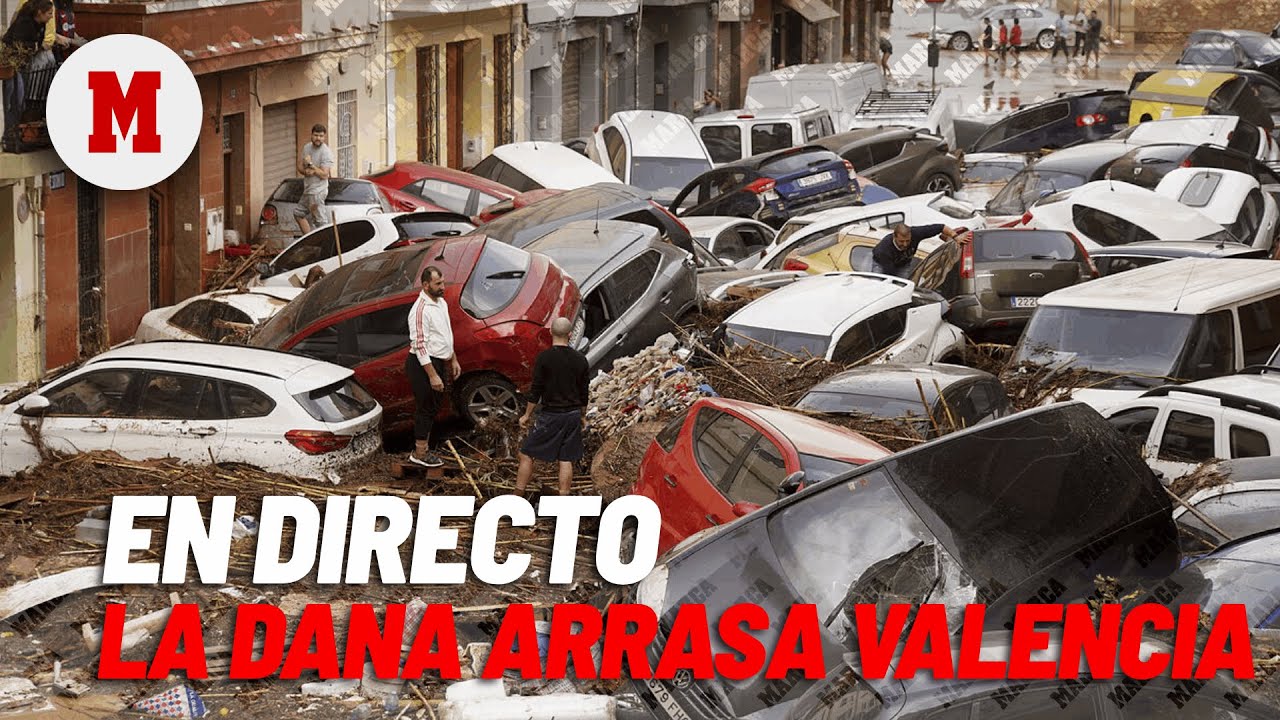 DIRECTO CATARROJA (VALENCIA) I  Continúan las labores de limpieza tras las devastadoras inundaciones