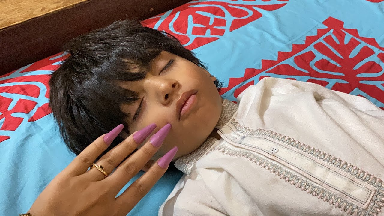ASMR on my brother - Waking him up and Scratching with Long Nails 